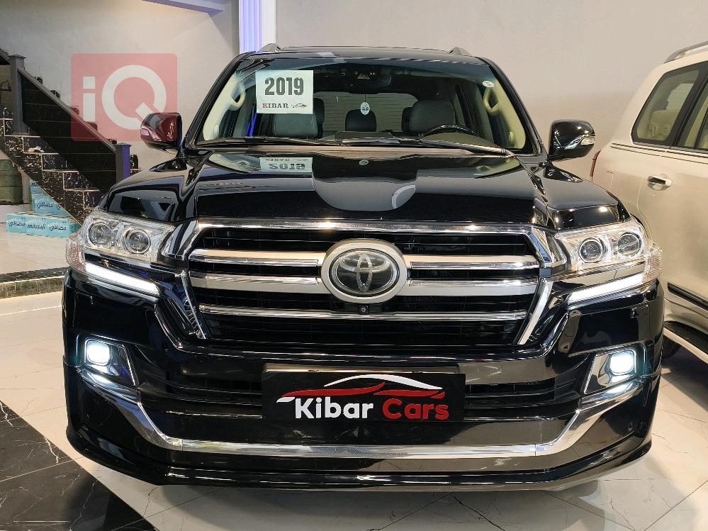 تويوتا لاندكروزر